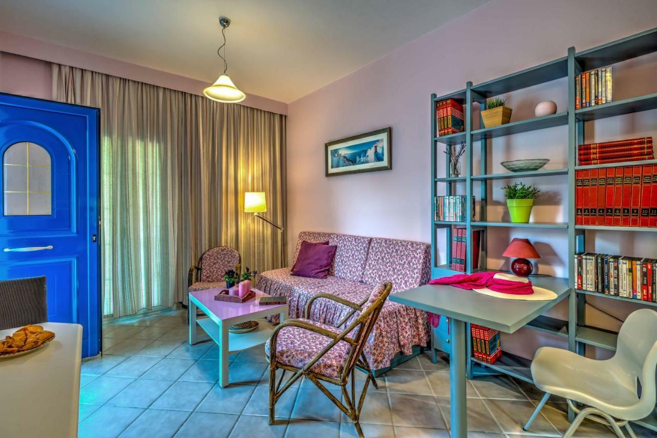 Elegant 1Br By Heraklion Beach Sun &Comfort Await Amoudara Lasithiou Buitenkant foto